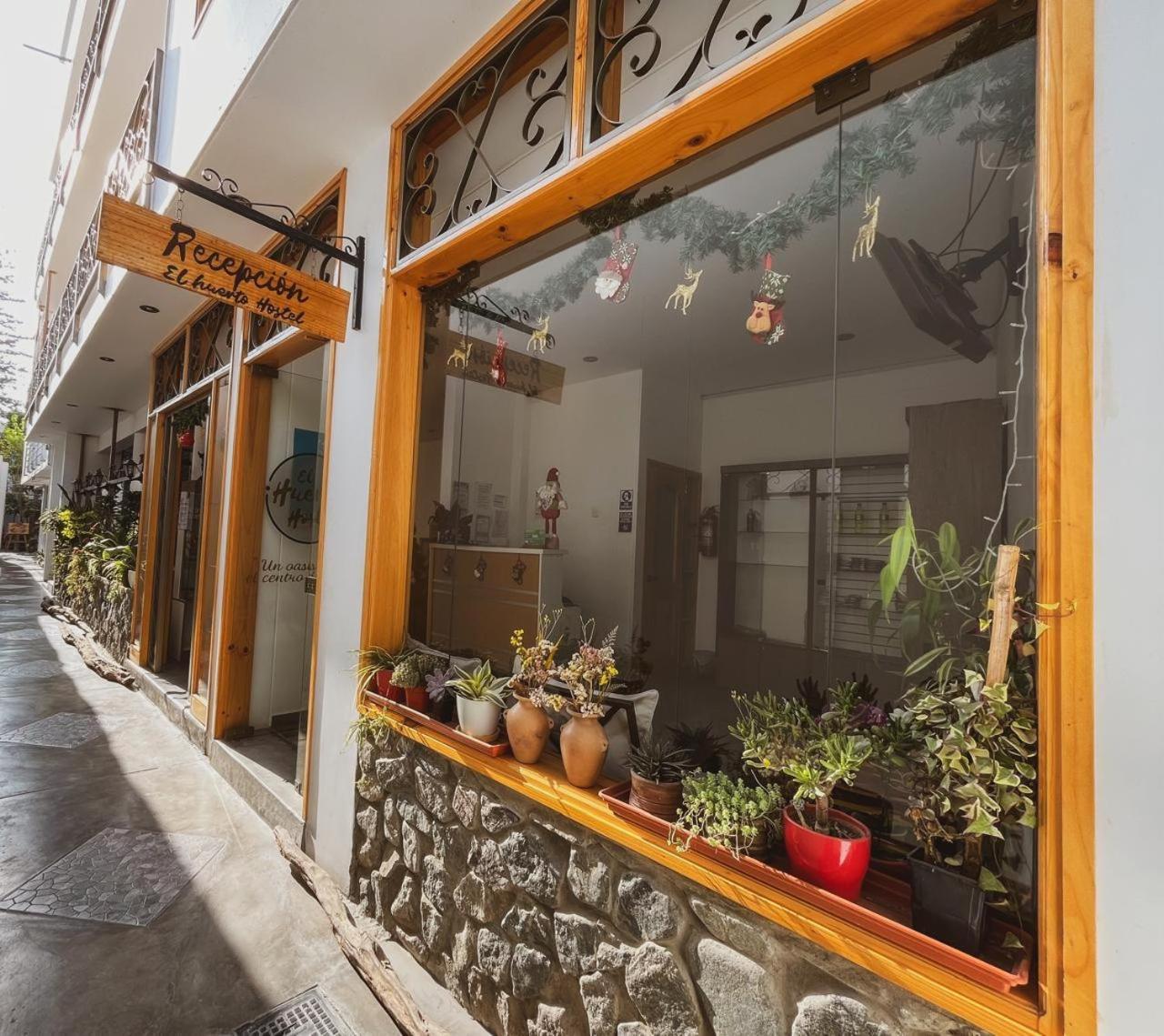 El Huerto Hostel Ica Luaran gambar